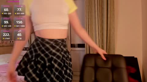 Annie online show from January 18, 2:12 pm