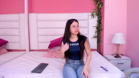 tatiana_arboleda online show from March 14, 4:35 am