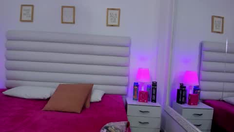 tatiana_arboleda online show from November 6, 11:49 am