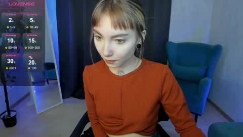 Snapshot of tattoo_artbaby chatting on October 13, 1:52 am tattoo_artbaby online show from October 13, 1:52 am