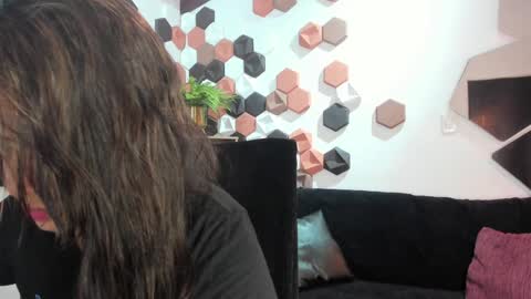 Tatty online show from January 3, 5:20 pm