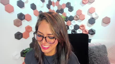 Tatty online show from December 29, 7:53 pm