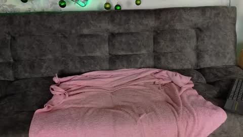 Taty Miller online show from December 22, 8:45 pm