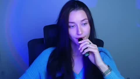 Taya online show from November 3, 12:09 pm