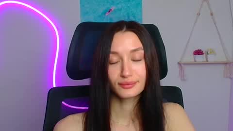 Taya online show from April 10, 6:52 am