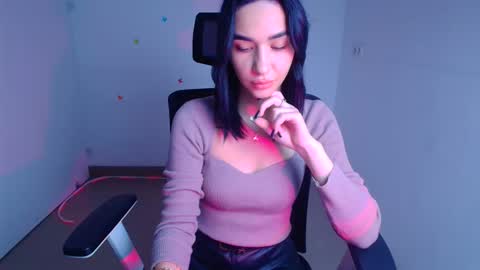 Tayla online show from October 9, 11:58 am