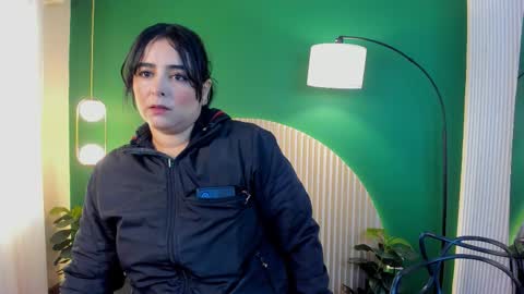 Taylor Bennet online show from November 2, 12:08 pm