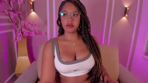 Taylor  online show from October 17, 1:53 am