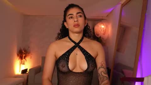 taylormichell online show from February 3, 7:07 pm