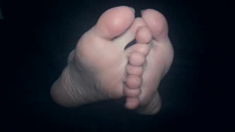 Viv West online show from February 19, 6:35 am