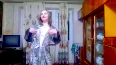 Stephanie online show from March 3, 5:52 pm