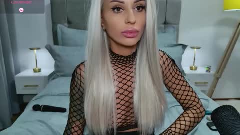 Ann online show from October 5, 10:59 pm