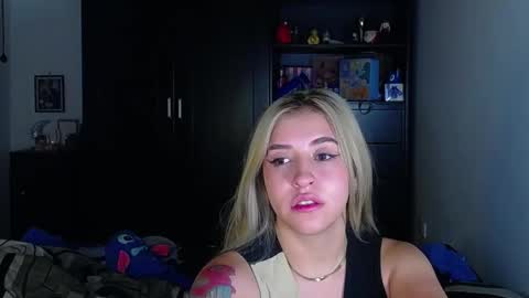 Sara online show from March 9, 8:50 am