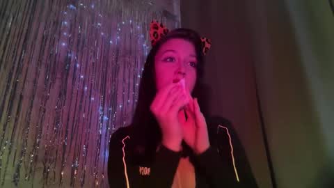 temptingvision online show from December 21, 10:08 am