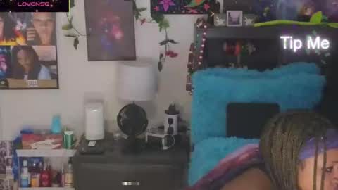 Gaia online show from November 11, 5:47 am