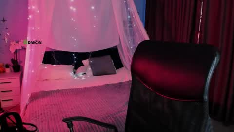 your love online show from March 29, 7:46 pm