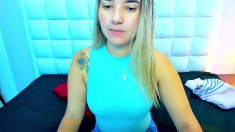 Snapshot of teresasroom_ chatting on January 11, 11:12 am Teresa online show from January 11, 11:12 am