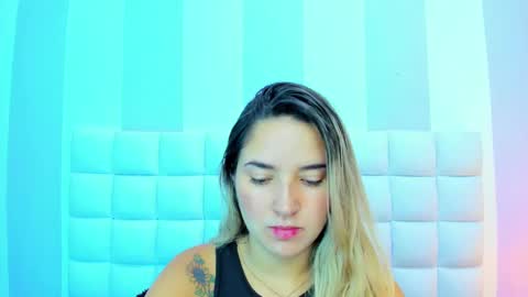 Snapshot of teresasroom_ chatting on February 24, 12:57 pm Teresa online show from February 24, 12:57 pm