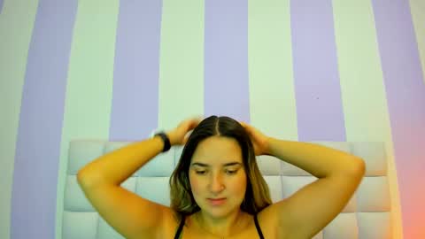 Snapshot of teresasroom_ chatting on February 27, 11:10 am Teresa online show from February 27, 11:10 am