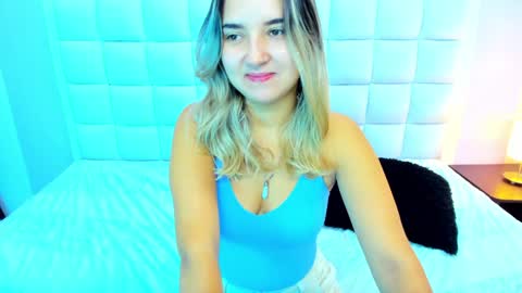 Snapshot of teresasroom_ chatting on February 8, 1:01 pm Teresa online show from February 8, 1:01 pm