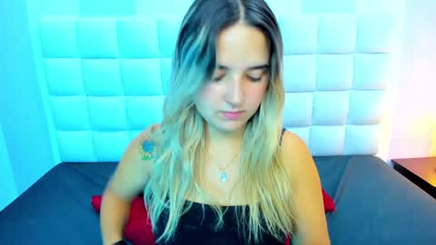 Snapshot of teresasroom_ chatting on January 24, 2:19 pm Teresa online show from January 24, 2:19 pm