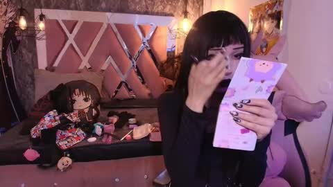 Terra Elowen online show from January 9, 11:47 am