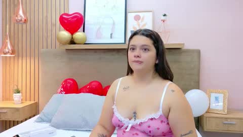 tessa stones online show from February 25, 3:05 am