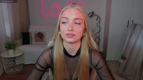 TessaHamilton online show from March 29, 9:30 am