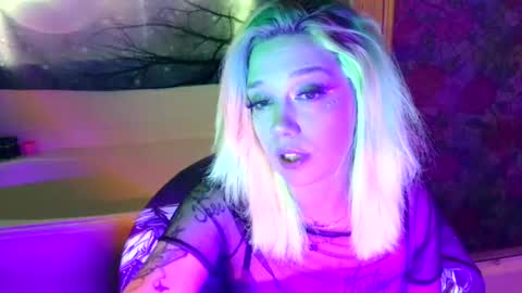 TEXASGIRLLLL online show from July 5, 7:08 pm
