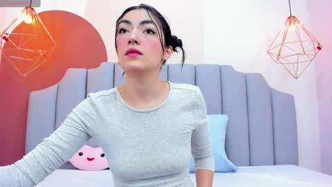 Snapshot of thailycherry chatting on February 23, 3:56 pm Thaily online show from February 23, 3:56 pm