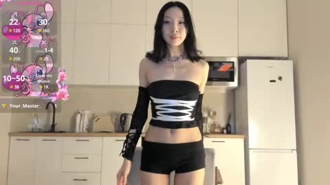 thanos_world1321002 online show from February 21, 9:43 pm