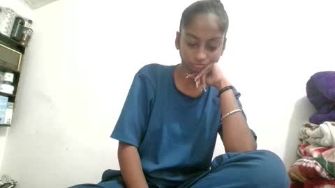 Snapshot of the_right_girl chatting on October 4, 6:41 am Suzan Sexy online show from October 4, 6:41 am