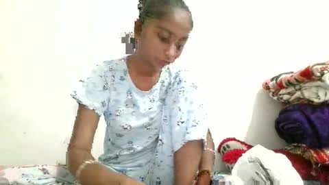 Snapshot of the_right_girl chatting on October 18, 7:11 am Suzan Sexy online show from October 18, 7:11 am