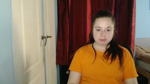 Snapshot of theblackdiamond194588 chatting on September 11, 10:15 am raissa online show from September 11, 10:15 am