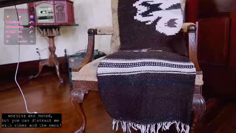 Joan online show from April 13, 8:09 pm