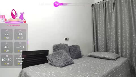 TheChicaNextDoor  online show from January 15, 11:11 pm