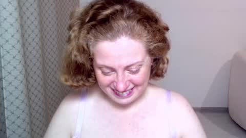 Ella online show from October 29, 5:26 pm