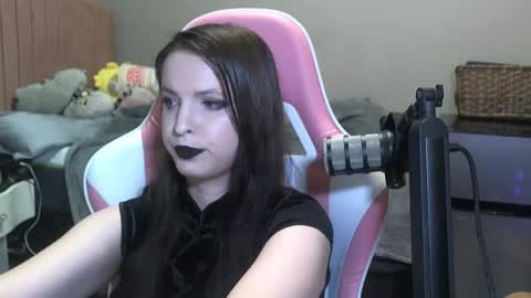   A Goth Chick   online show from April 23, 1:35 am