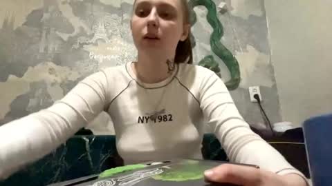 Milena online show from May 28, 8:34 am