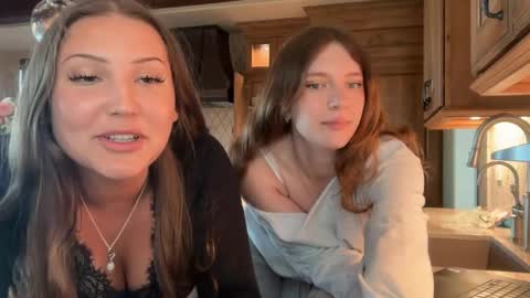 TheRealRussianKream online show from April 18, 2:41 pm