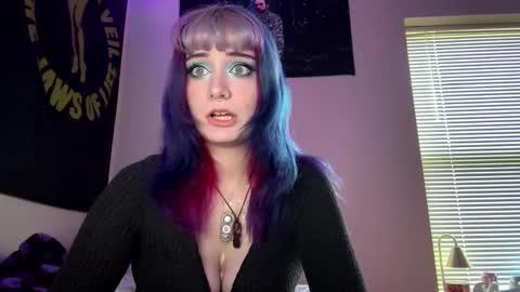 thewildwildwest online show from April 6, 1:12 pm