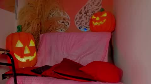 Lexxy online show from October 27, 2:01 pm