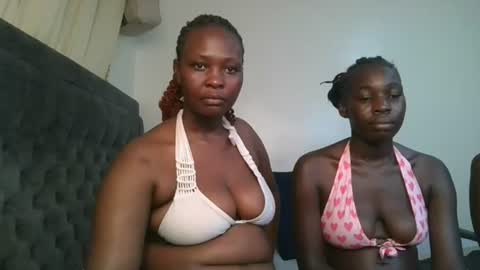 thicky_rue2 online show from June 18, 4:47 am