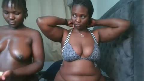 thicky_rue2 online show from July 26, 2:19 am