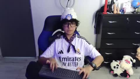 VALERIA online show from April 15, 8:09 pm