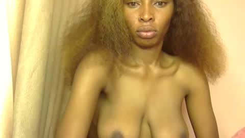 thotiana007 online show from December 4, 2:14 am