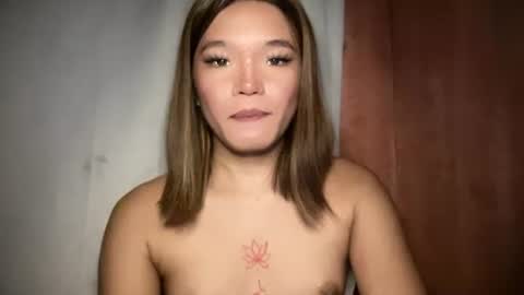 Ms. Tiara online show from March 27, 4:58 am