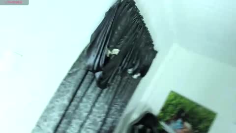 Snapshot of tifanny_fiire chatting on February 22, 9:01 am leidy online show from February 22, 9:01 am