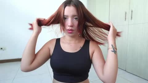 Estefana Ramrez online show from May 28, 6:06 pm