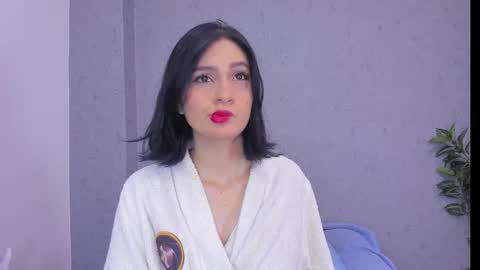 tiffany_mendez online show from February 17, 12:15 pm